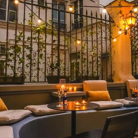 Hotel Timhotel Invalides Eiffel 3*