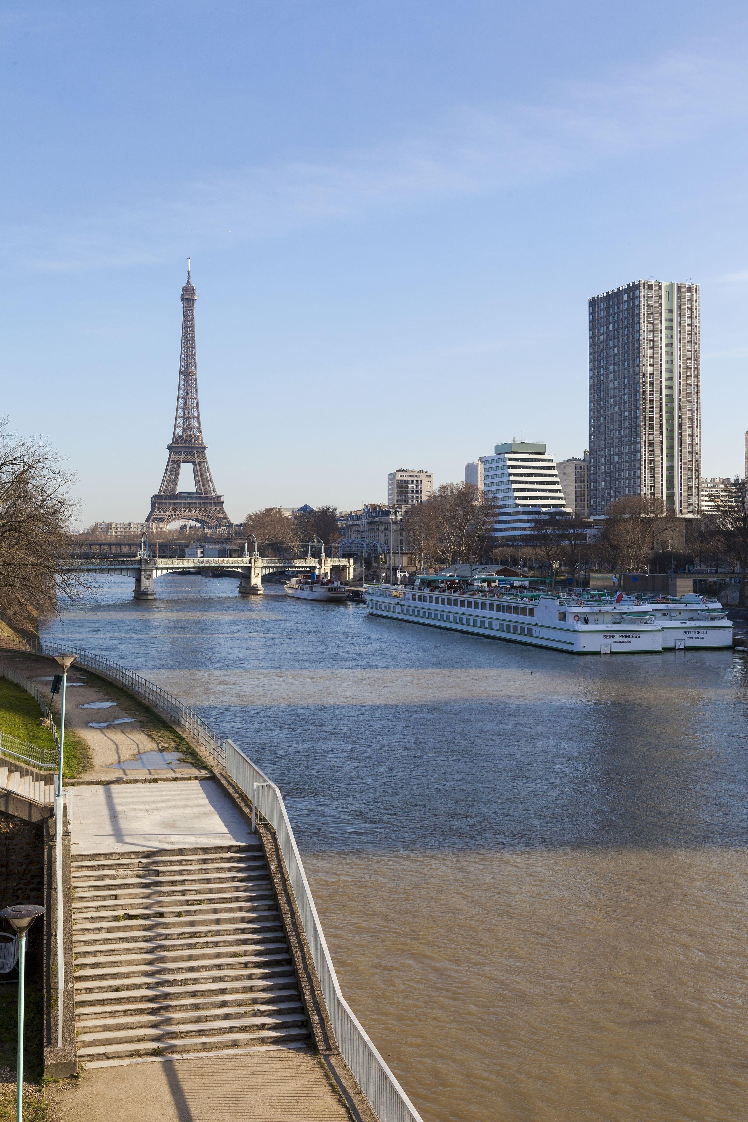 Hotel Timhotel Invalides Eiffel 3*